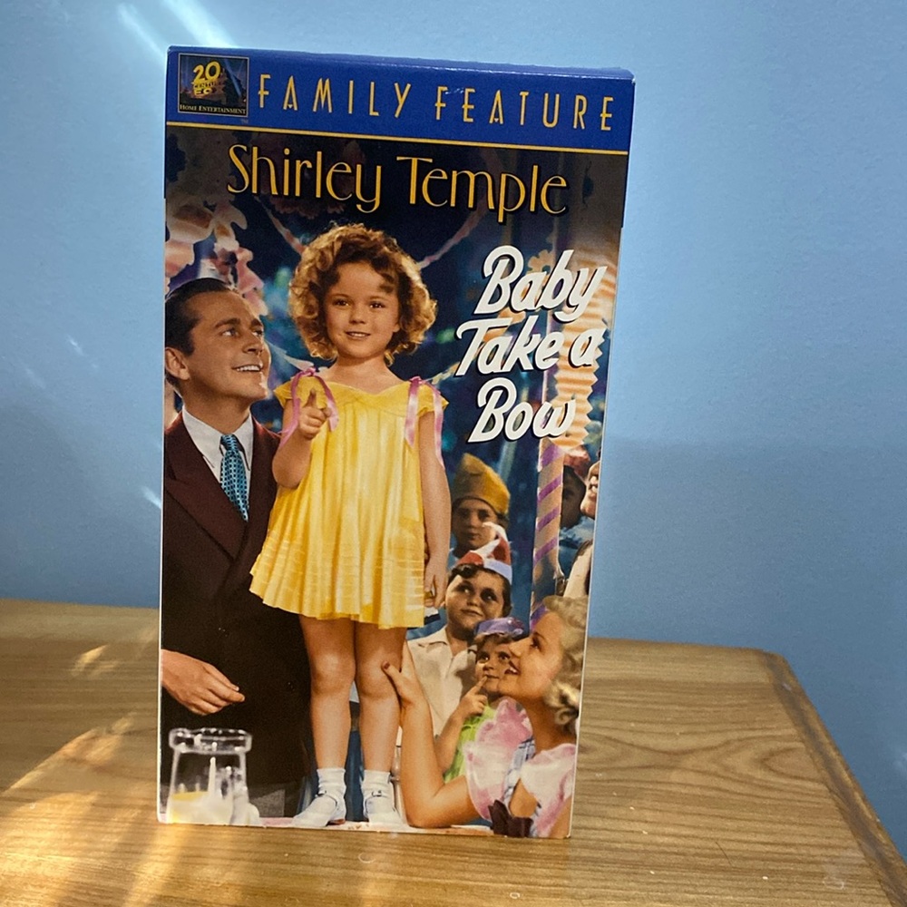 20th century Shirley Temple - Baby Take a Bow VHS